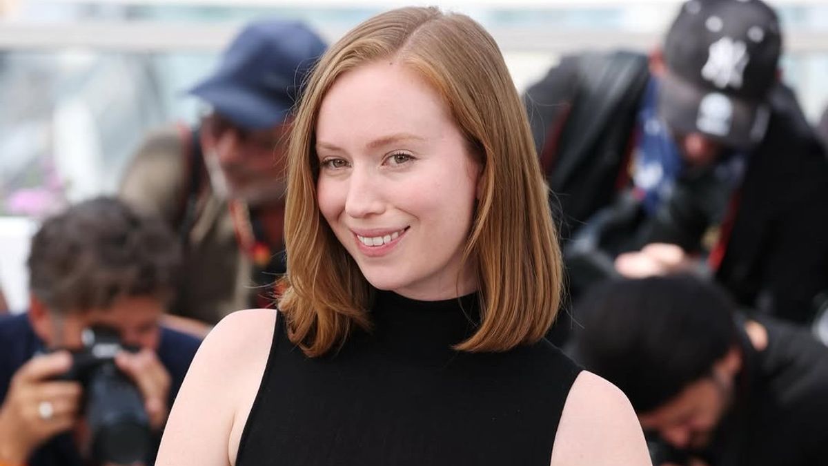 Pemenang Emmy Hannah Einbinder Tidak Khawatir Kehilangan Karir karena Membela Palestina