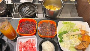 4 Tips Makan Suki dan Barbeku Tanpa Khawatir Perut Terasa Begah