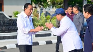 Jokowi Tak Tanggapi Penilaian Anies dan Ganjar Perihal Kinerja Menhan Prabowo