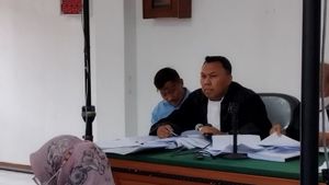 Eks Kadis Tenaga Kerja Mengaku Jual Aset Demi Setoran Rp300 Juta ke Mantan Bupati Cirebon