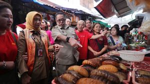 Kunjungi Glodok, Rano Karno Tinjau Persiapan Imlek