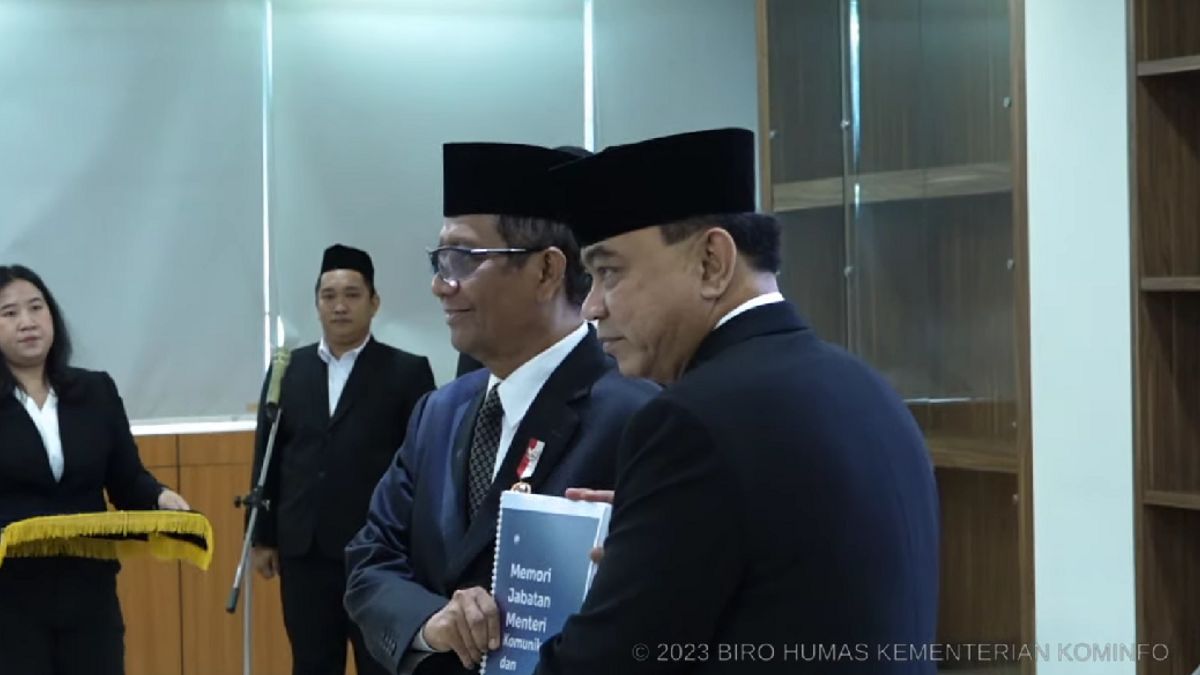 Presiden Jokowi Resmi Lantik Menteri dan Wakil Menteri Kominfo yang Baru