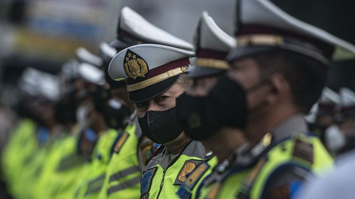 The West Sumatra Police Chief Asked Police Members To Dispute Maluku Culture