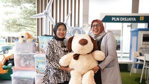 Kumpulkan Mainan Layak Pakai, Karyawan PLN Sumbang Anak Penyintas Bencana