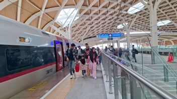即将到来的圣诞节前夕，Whoosh的乘客量达到每天22,000人
