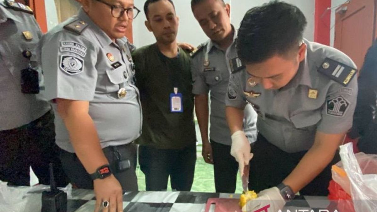 Un pot-de-vin dans le maïs est la façon dont un trafiquant de drogue dans la prison de Samarinda