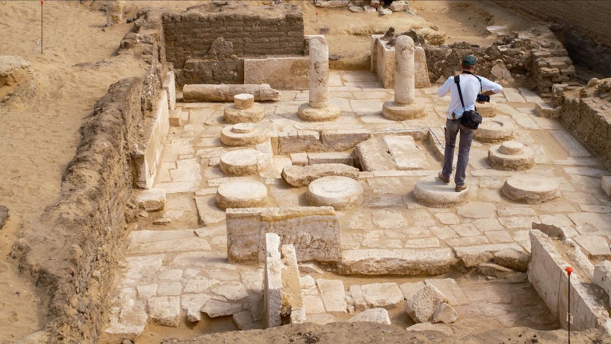 Ancient Tombs And Chapels Found At Saqqara's Ancient Cemetery