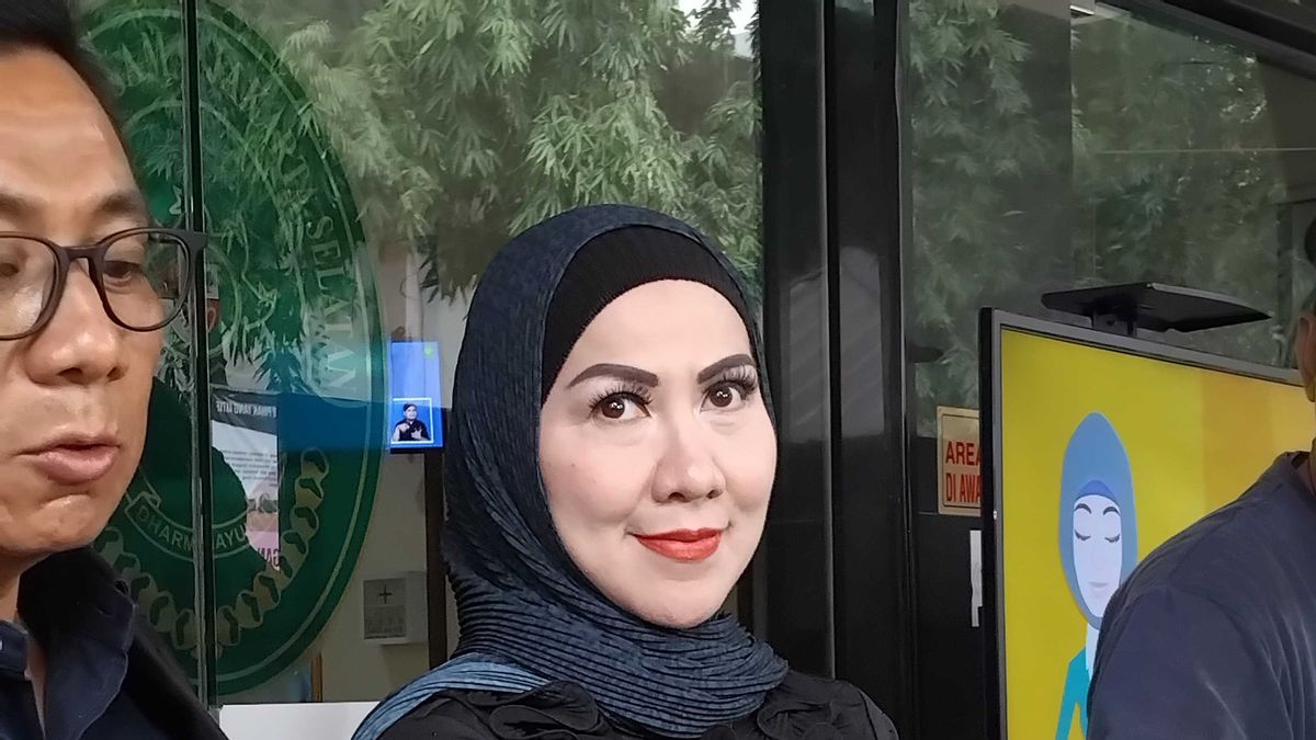 Resmi Cerai, Venna Melinda Segera Hapus Nama Ferry Irawan dari Kartu Keluarga