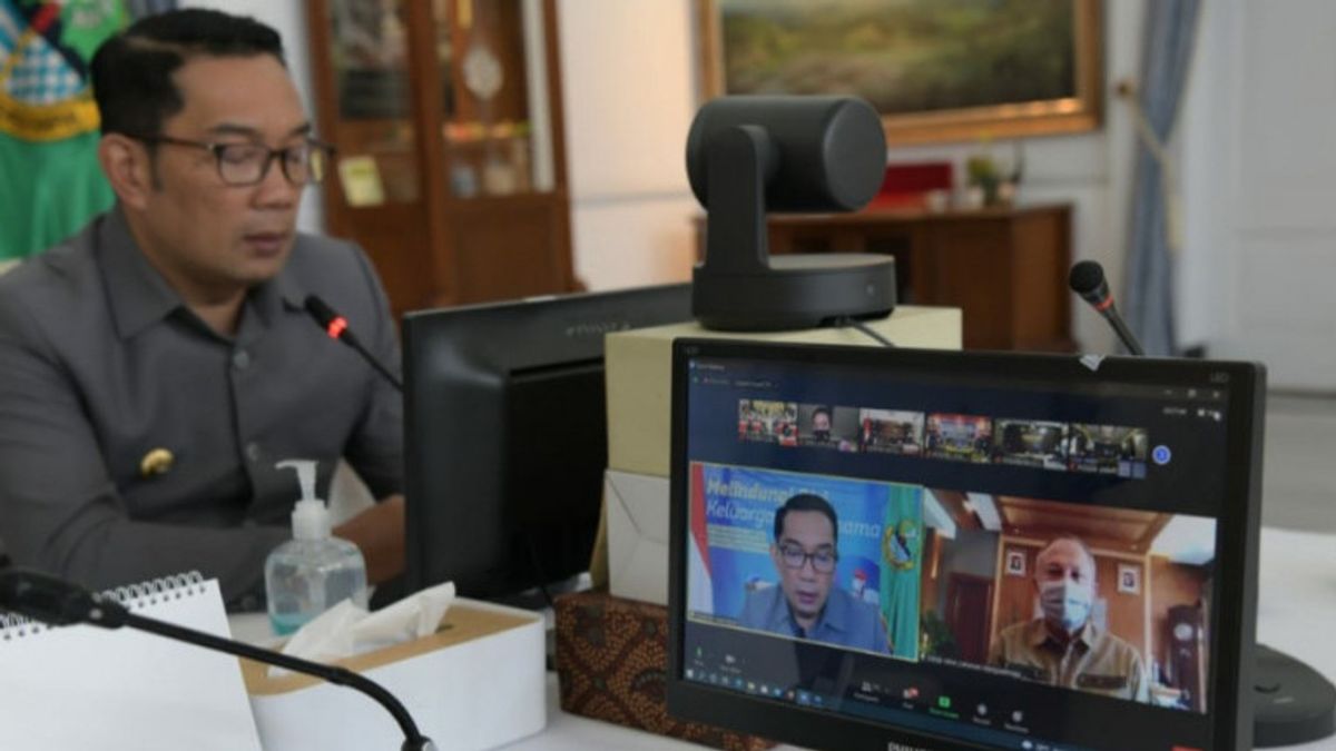 Ridwan Kamil Siapkan Strategi Lacak dan Testing COVID-19 Berbasis RT