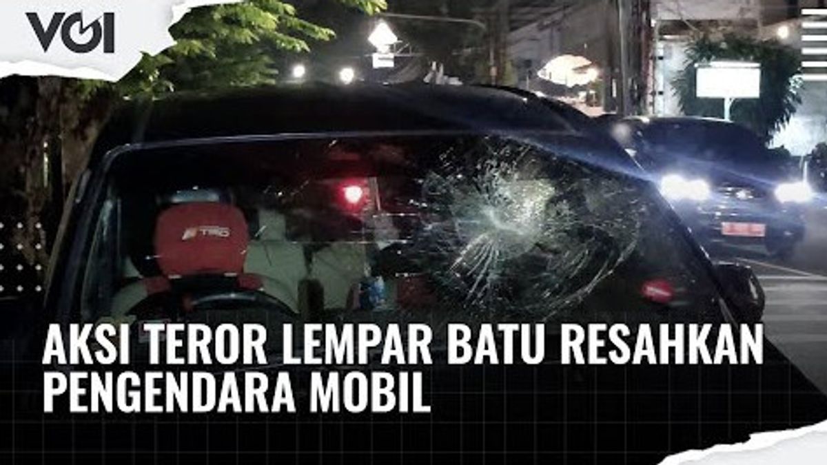 VIDEO: Aksi Lempar Batu Orang Tidak Dikenal, Dua Mobil Jadi Korban