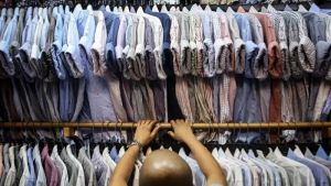 Waka BAM DPR Bela Pedagang Thrifting: Mereka Lahir karena Negara Gagal Laksanakan Amanat Konstitusi