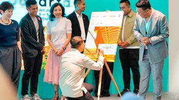  Buka Art Jakarta 2025, Menbud Fadli Dorong Ekosistem Seni Indonesia Relevan di Panggung Global
