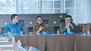 Data Warga RI Jadi Fondasi AI Global, Komdigi Tinjau Regulasi AI Nasional