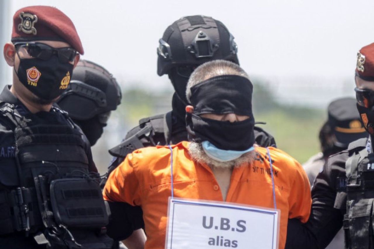 シンガポール証券取引所でテロ行為を計画していたゴロンタロでテロリストが逮捕された