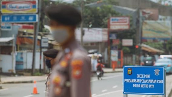 Jakarta Transitional PSBB Is Not Stricted, PSI Asked Anies To Apply Curfew