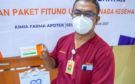 Kabar Gembira untuk Nakes di Cirebon dan Indramayu, Kimia Farma Bagikan 15.900 Paket Suplemen dan Vitamin