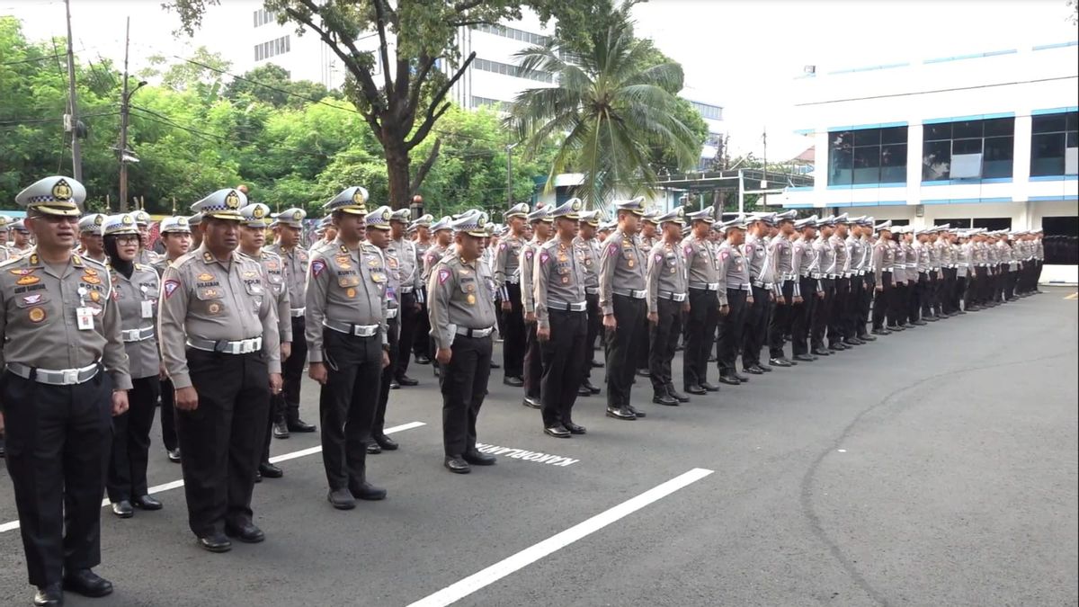 Kakorlantas a repoussé 2 446 personnes jusqu’à des centaines de véhicules de sécurité du 10e Forum mondial de l’eau à Bali