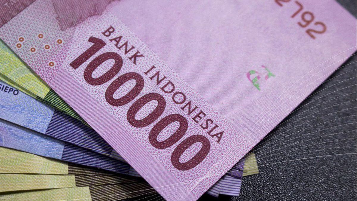 Rupiah Strengthens Slowly, Closed At Rp14,710 Per US Dollar On Wednesday