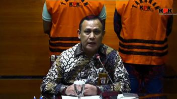 Le Maire De Tanjungbalai Et Les Enquêteurs Du KPK Deviennent Des Suspects Scandaleux De Corruption Pour Gérer Des Affaires De Corruption