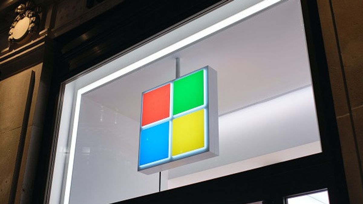 One More! Microsoft Tech Giants LAY Off 1,000 Employees