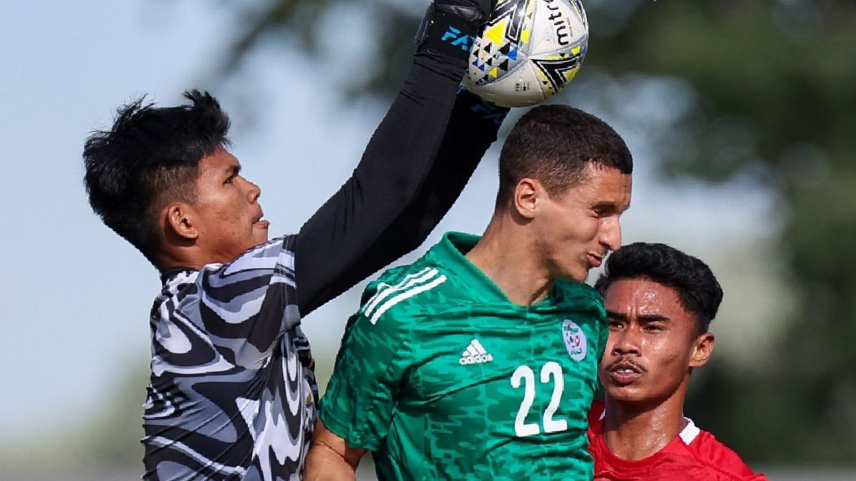 كأس تولون 2022: مدرب منتخب إندونيسيا تحت 19 سنة محبط خسر بركلات الترجيح أمام الجزائر، رغم أن النصر يلوح في الأفق