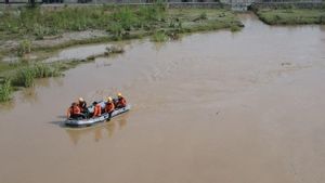 2 Anak yang Tenggelam di Sungai Tantung Grobogan Belum Ditemukan