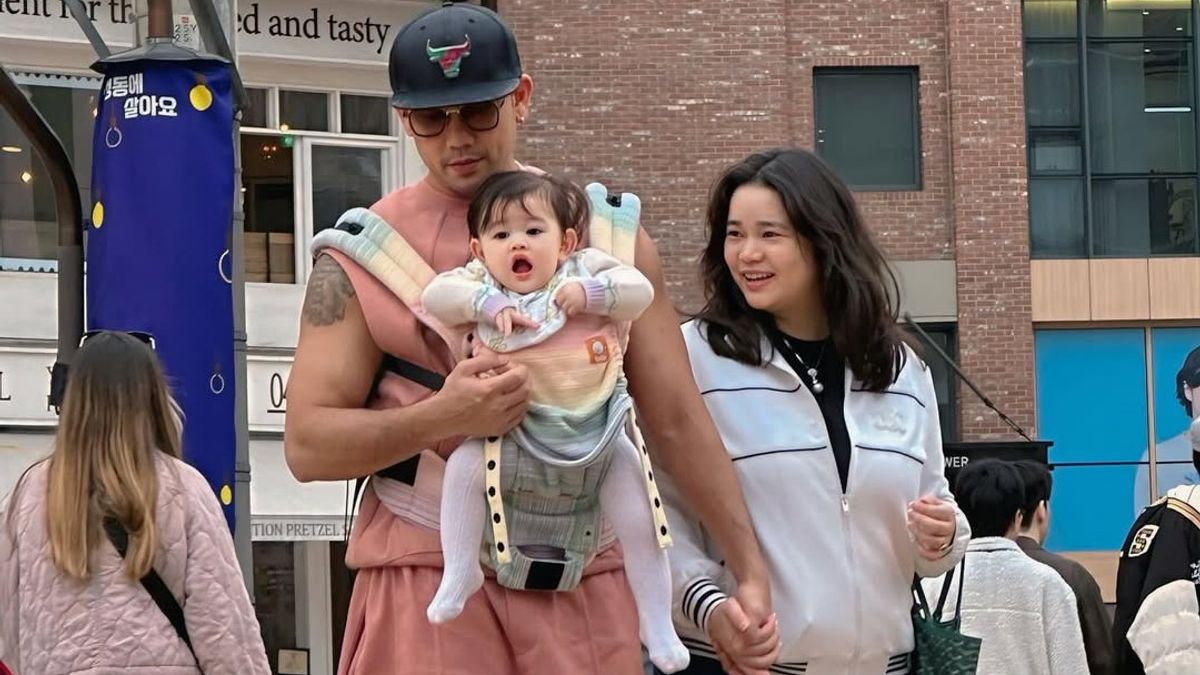 Denny Sumargo Reveals His Wife's Role In Building Intimate Relationships With Children