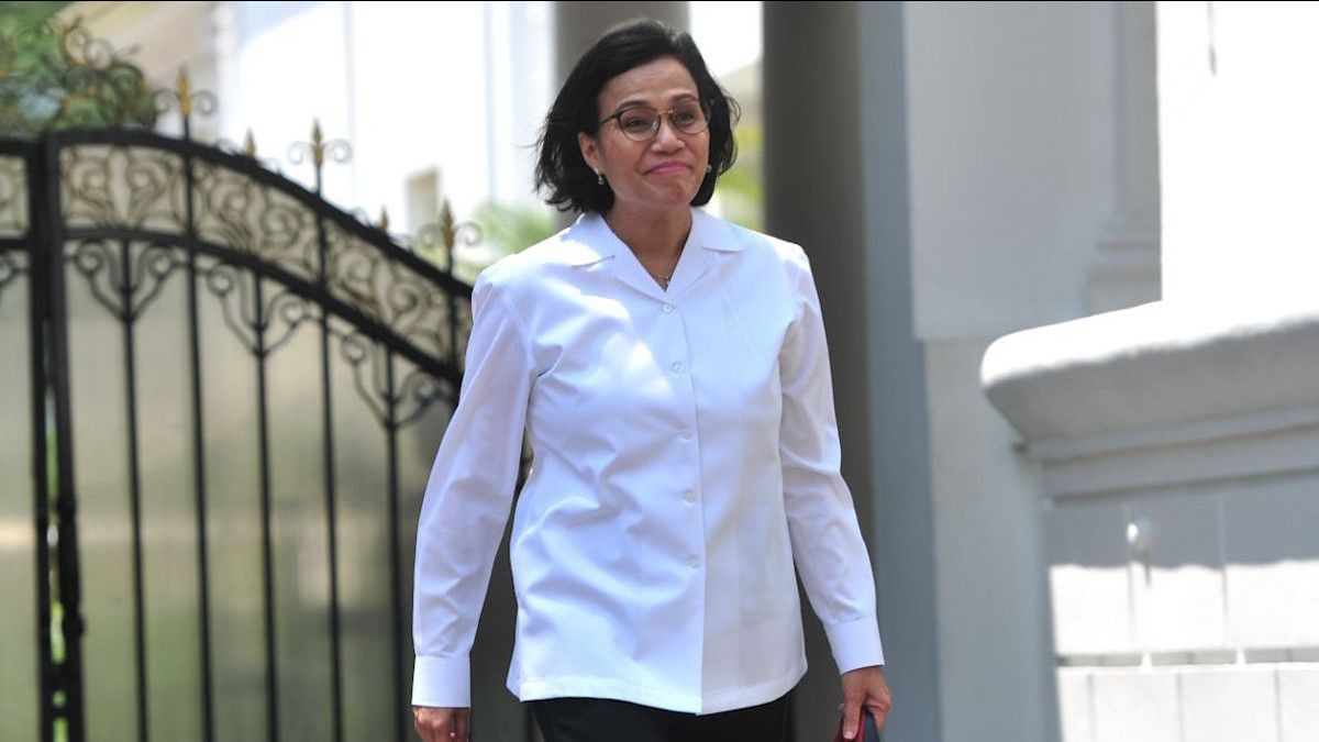 Sri Mulyani Mentioned that COVID-19 Medical Workers Will Get the 13th Salary