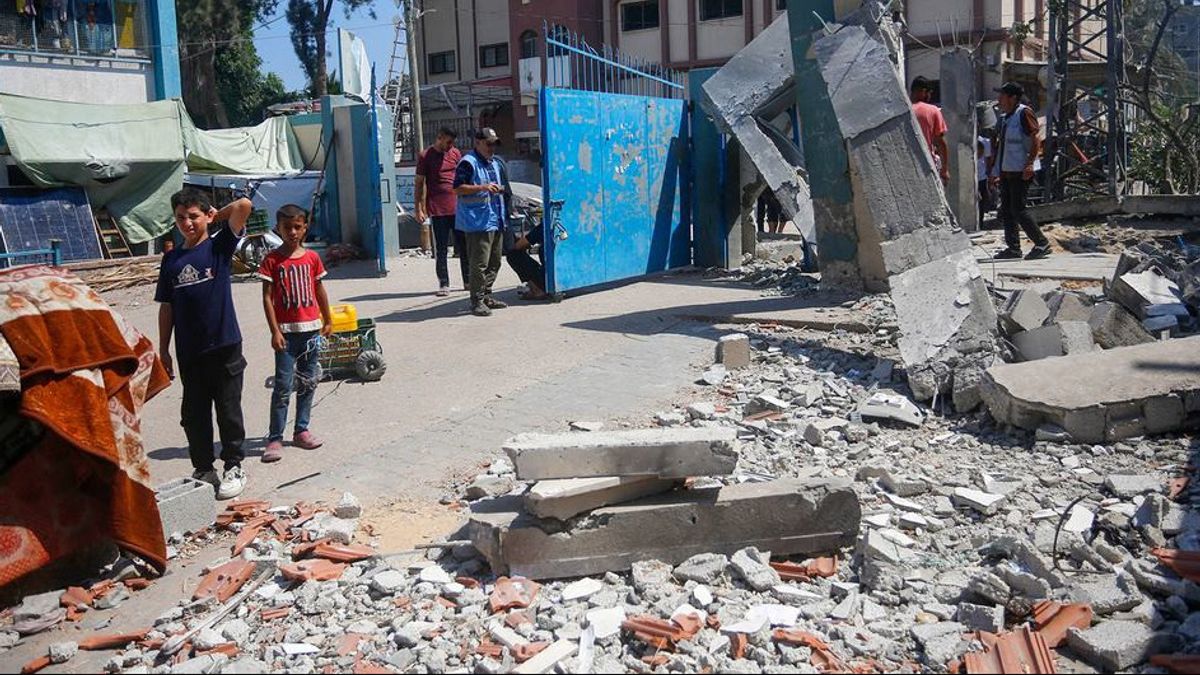 Des enfants d'un camp de réfugiés incendiés dans une école d'un camp de camp de réfugiés, Israël : des dizaines de militants ciblés par des attaques sionistes