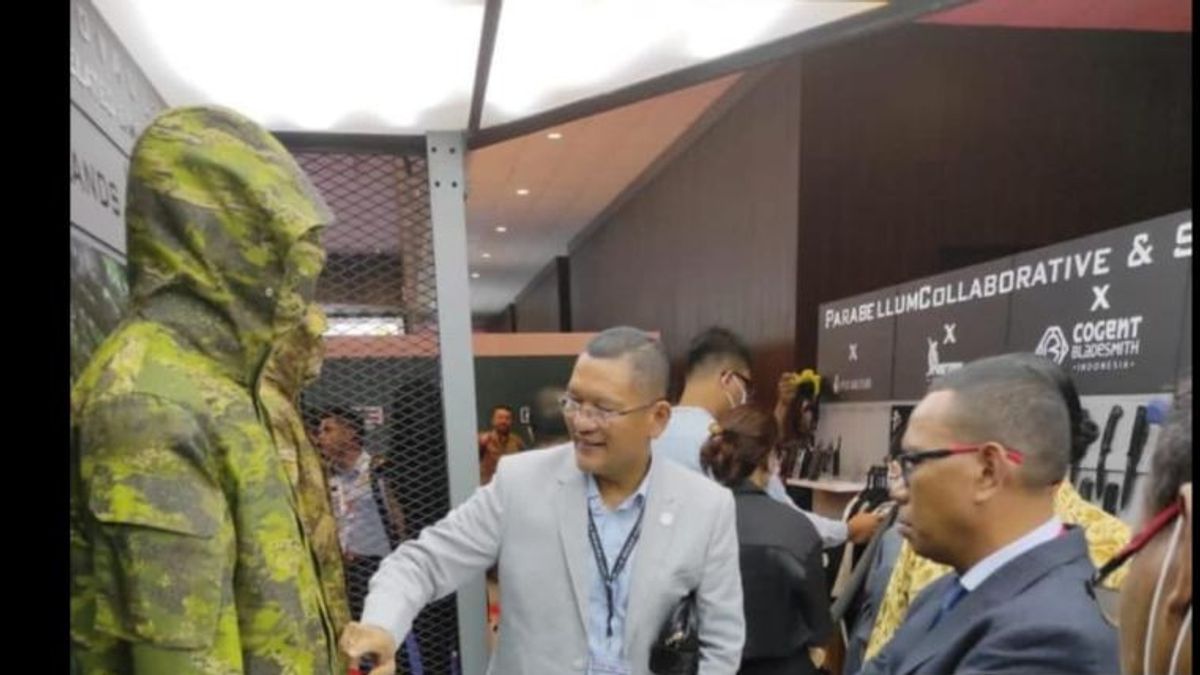 インドネシアの戦術装備に興味を持っている東ティモールのインド防衛を訪問