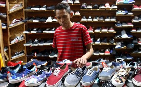 Viral Warganet Kena Pajak Rp31 Juta Usai Beli Sepatu Rp10 Juta, Ini Penjelasan Bea Cukai