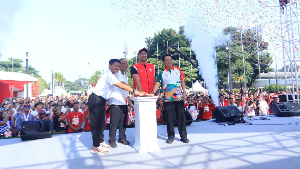 Hitung Mundur PON XXI 2024 从 Lari Gembira 在 Senayan 开始