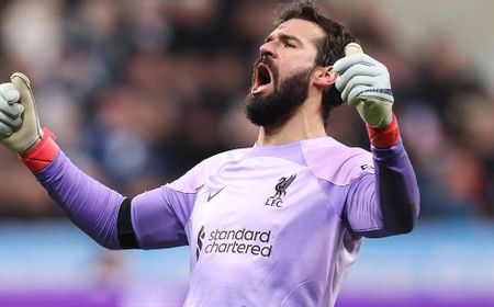 Alisson Kembali Masuk Skuad Saat Liverpool Bertandang ke Girona di Liga Champions