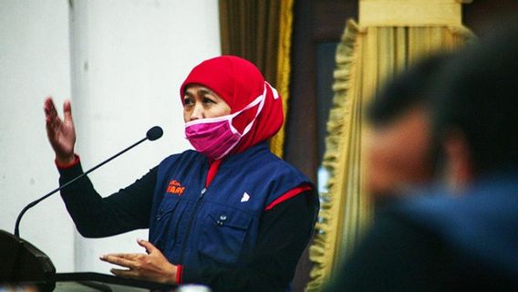 COVID-19 Cases Rise Again, Khofifah: Let's Go Back To Wearing Masks And Tighten Prokes