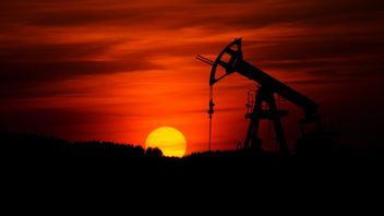 マイナス原油価格の説明とサウジアラビアへの影響