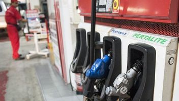 世界油价大幅下跌，众议院第七委员会成员敦促政府降低补贴燃料价格