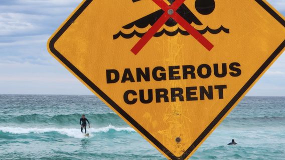 rons : Une vague de tsunami près d'un mètre atteint la Californie du Nord
