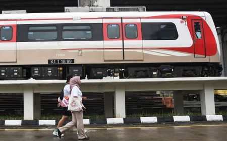 Pembangunan LRT Jakarta Fase 1B Capai 39,83 Persen per Desember  