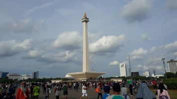 Weather August 27, Jakarta Berawan Tebal Tuesday Afternoon And Temperature 35 Degree