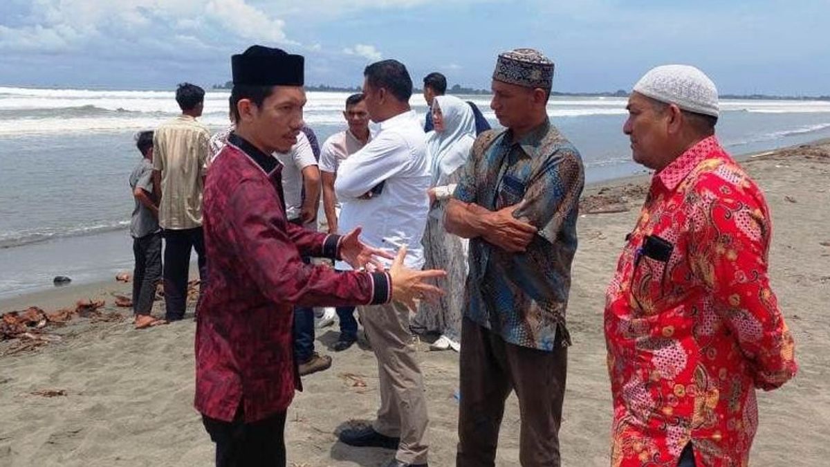 The DPRA Special Committee For Tracing Environmental Pollution Of Coal Spill In The West Aceh Sea