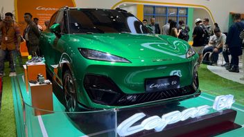 इंडोनेशिया में E4 डेब्यू ग्लोबल के बाद, सीधे पसंदीदा वर्ल्ड प्रीमियर पुरस्कार जीता