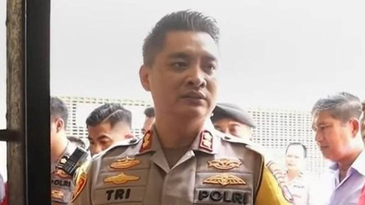 元KPKタスクフォースの責任者であるTri Suhartantoは、300 Mルピアの取引のために監察官によって検査されたことはありません