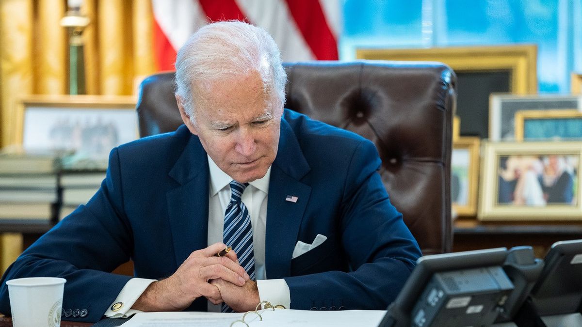 President Biden Says US Is Ready To Respond If Russia Uses Chemical, Biological Or Nuclear Weapons In Ukraine