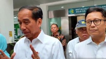 Tinjau Pelayanan Pasien KIS BPJS di RSUP Soeradji Klaten, Jokowi: Tingkatkan Sedikit Lagi