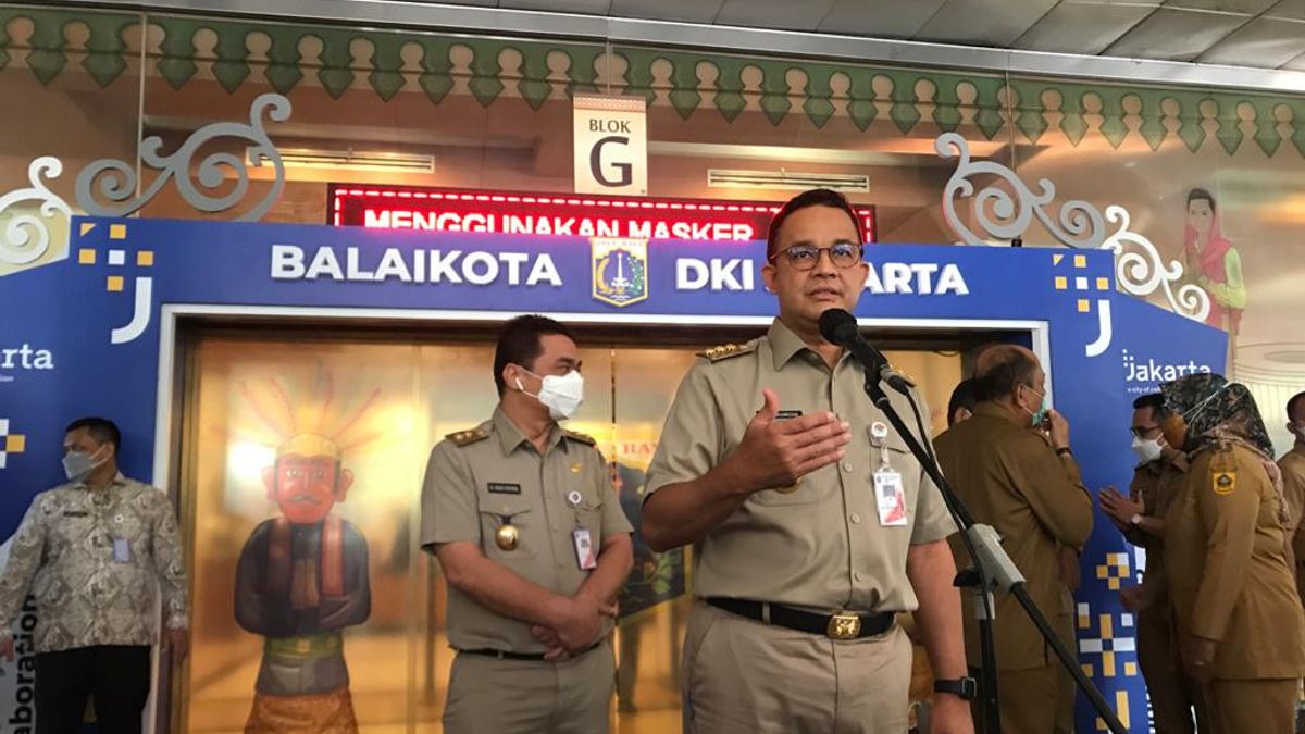 Pemuda DKI Meninggal Usai Divaksin AstraZeneca, Anies Tunggu Keputusan Kemenkes