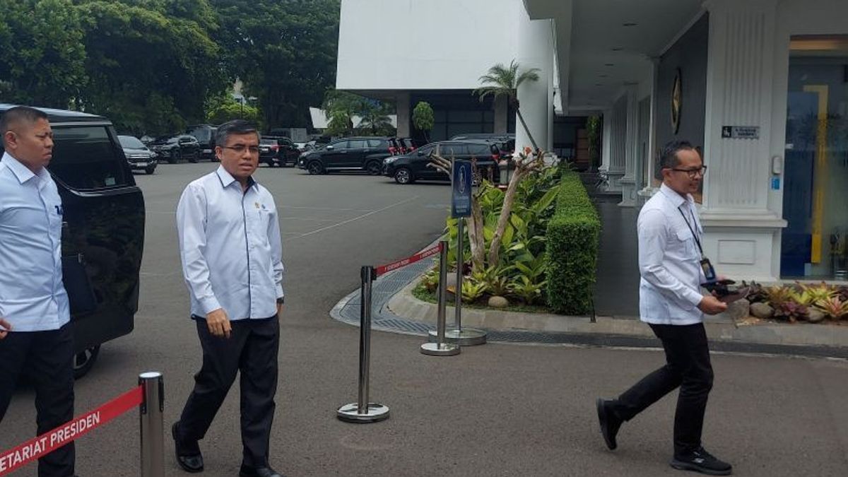 President Prabowo Holds Limited Meetings Including Discussing UMP 2025