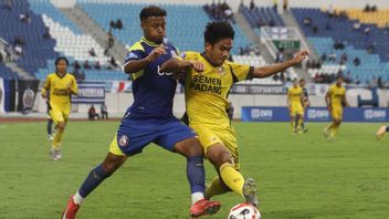 الدوري الإندونيسي الممتاز: أريما إف سي تغلب على سيمين بادانغ 3-0