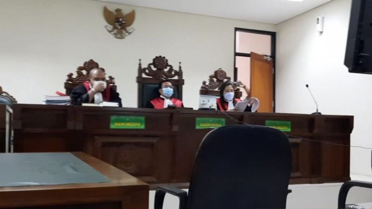 Cikarang Court Sentences 4 Thieves To 9-10 Months In Prison