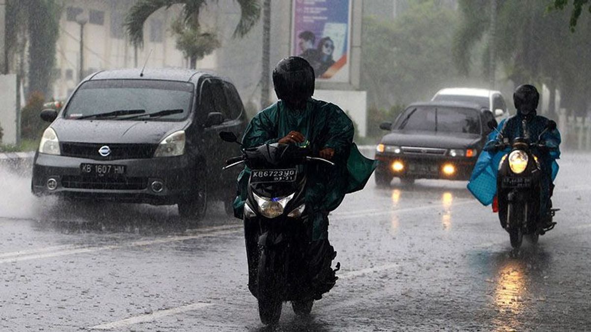 雨の傘とジャスジを準備しなさい、ジャカルタは土曜日の午後に雨が降るでしょう