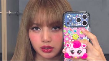 After Labubu, Lisa Blackpink Popularizes Thiking As A New Trend